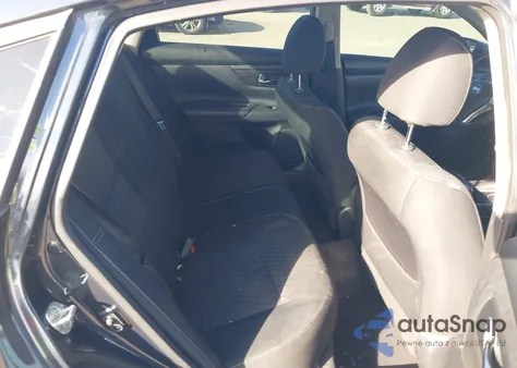 2018 Nissan Altima 2.5 S z USA, uszkodzony, nr VIN 1N4AL3AP7JC124474